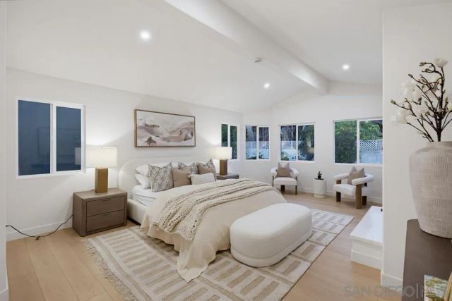 1465 Caminito Solidago, La Jolla, CA 92037