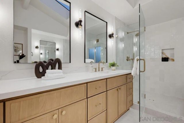 1465 Caminito Solidago, La Jolla, CA 92037