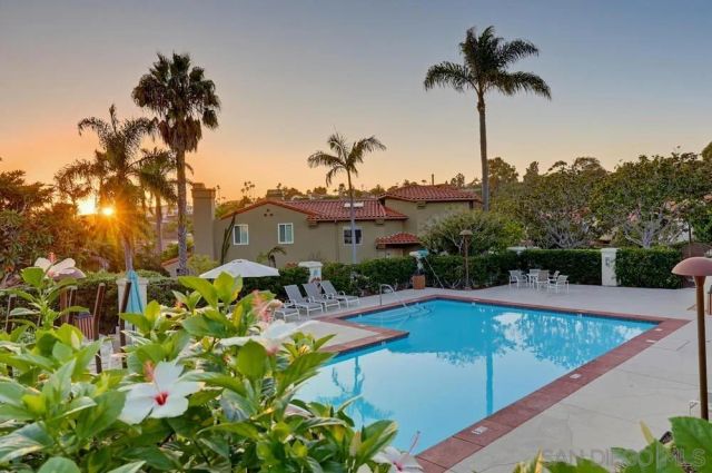1465 Caminito Solidago, La Jolla, CA 92037