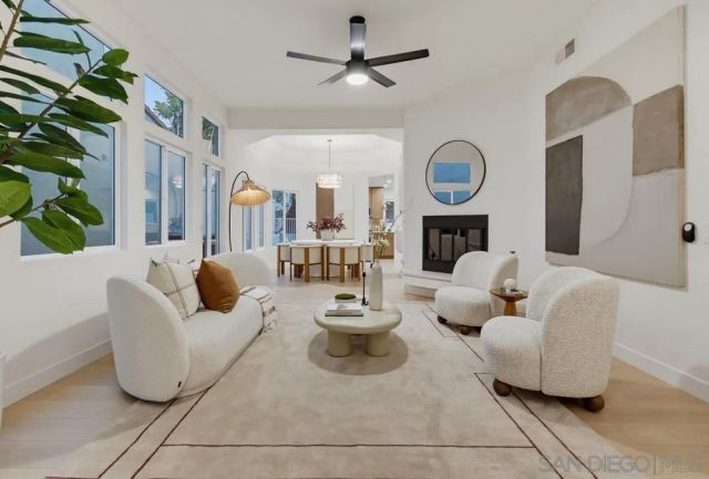 1465 Caminito Solidago, La Jolla, CA 92037