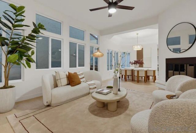 1465 Caminito Solidago, La Jolla, CA 92037