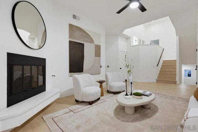 1465 Caminito Solidago, La Jolla, CA 92037