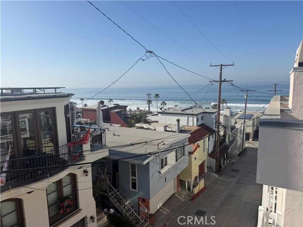 205 Shell Street, Manhattan Beach, CA 90266