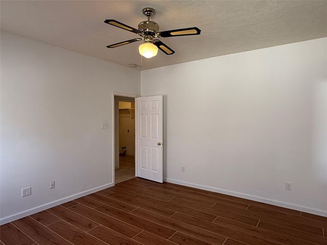 2830 Burgess Hill Court, Pearland, TX 77584