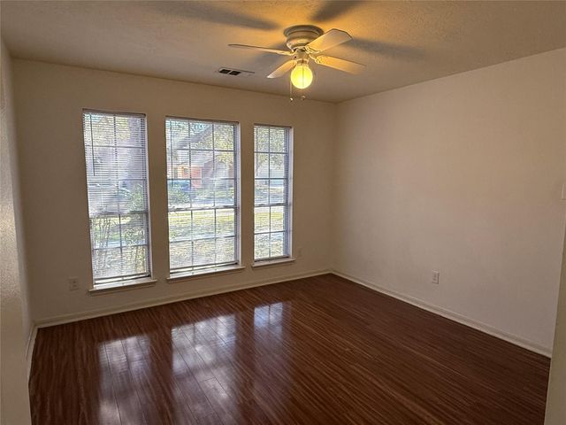 2830 Burgess Hill Court, Pearland, TX 77584