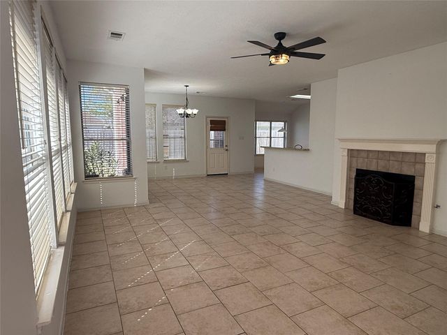 2830 Burgess Hill Court, Pearland, TX 77584