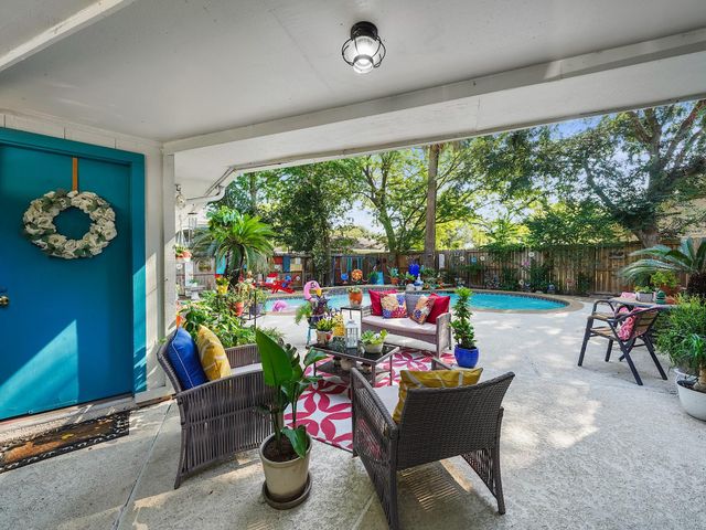 14014 Locke Lane, Houston, TX 77077