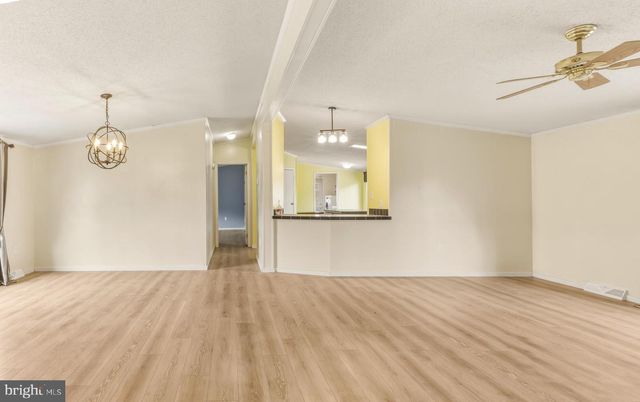 13 SCHALICK DR, Elmer, NJ 08318