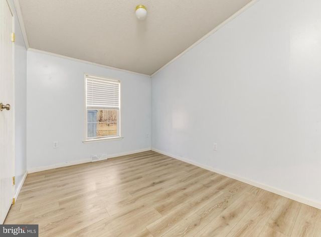 13 SCHALICK DR, Elmer, NJ 08318