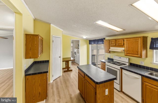 13 SCHALICK DR, Elmer, NJ 08318