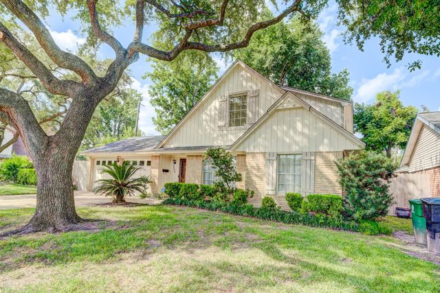 3334 Spring Valley Road, Houston, TX 77080
