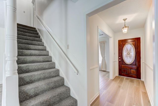 3334 Spring Valley Road, Houston, TX 77080