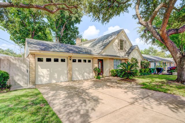 3334 Spring Valley Road, Houston, TX 77080