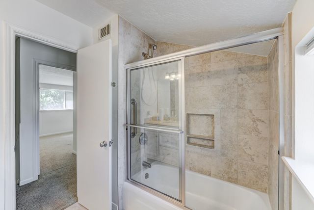 3334 Spring Valley Road, Houston, TX 77080