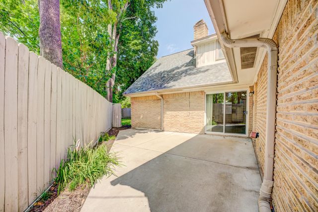 3334 Spring Valley Road, Houston, TX 77080