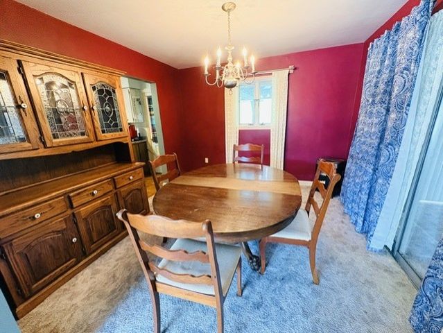 2434 Racetrack Rd, Youngwood, PA 15672