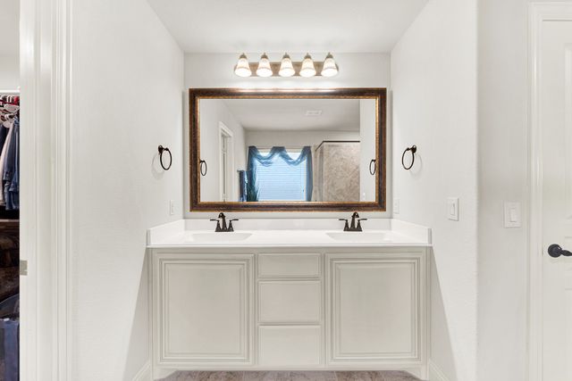 6300 Sudbury Lane, Mesquite, TX 75181