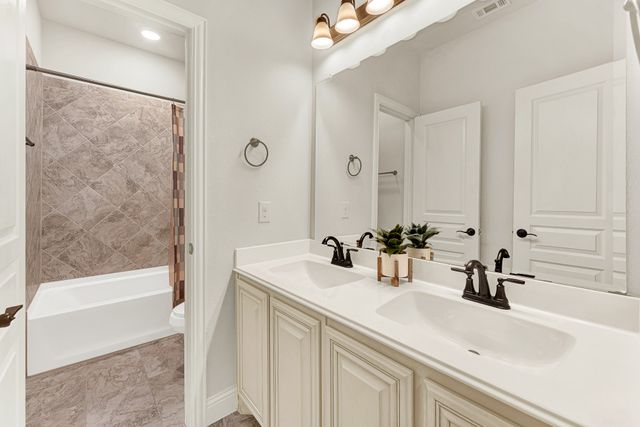6300 Sudbury Lane, Mesquite, TX 75181