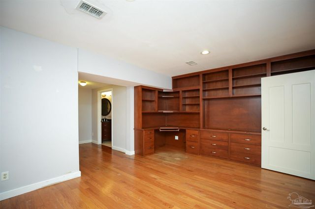 4655 Kimberly Dr, Pensacola, FL 32526