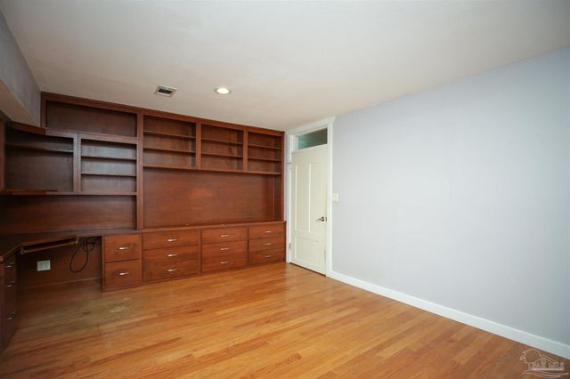 4655 Kimberly Dr, Pensacola, FL 32526