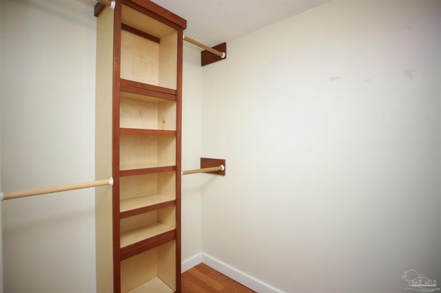 4655 Kimberly Dr, Pensacola, FL 32526