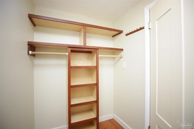 4655 Kimberly Dr, Pensacola, FL 32526