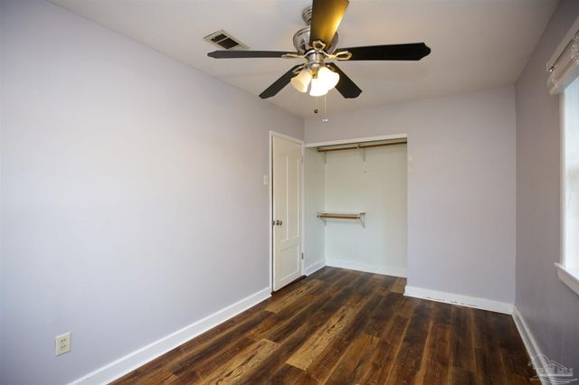 4655 Kimberly Dr, Pensacola, FL 32526