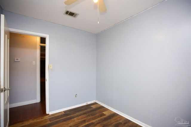 4655 Kimberly Dr, Pensacola, FL 32526