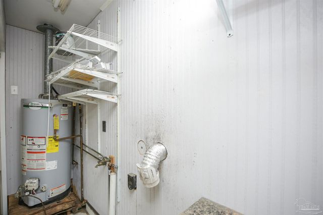 4655 Kimberly Dr, Pensacola, FL 32526