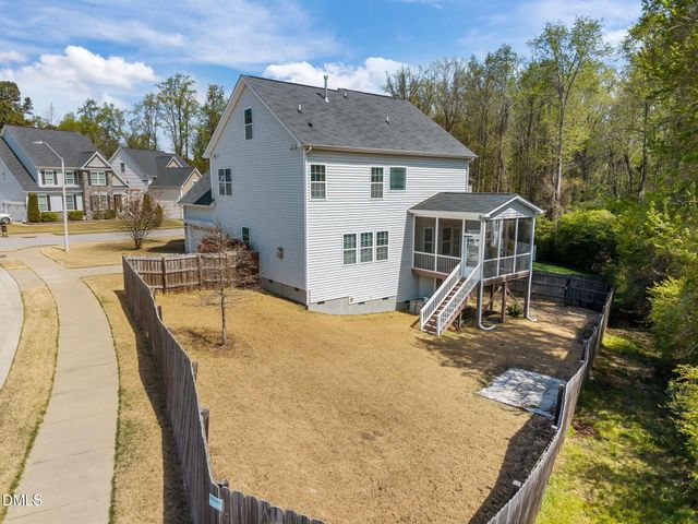 400 Walker Ranch Drive, Fuquay Varina, NC 27526