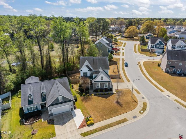 400 Walker Ranch Drive, Fuquay Varina, NC 27526