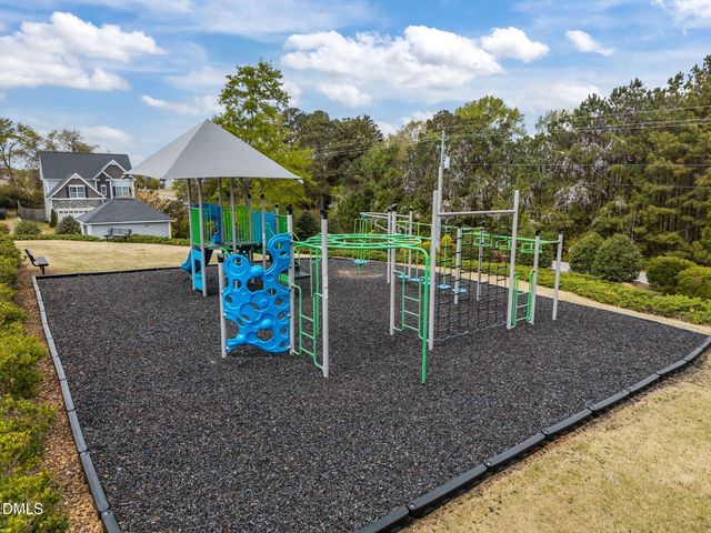 400 Walker Ranch Drive, Fuquay Varina, NC 27526