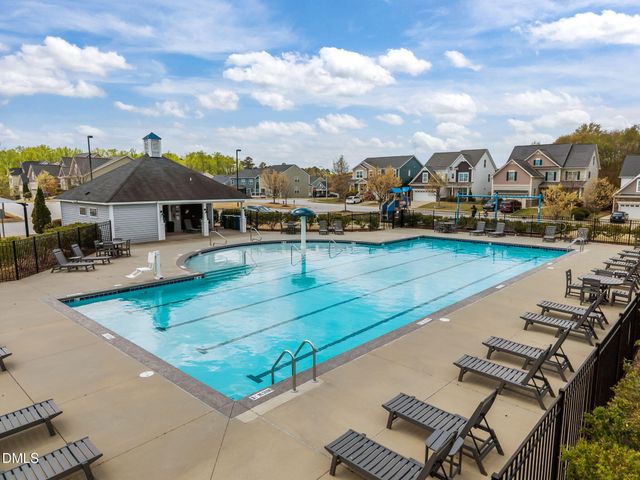 400 Walker Ranch Drive, Fuquay Varina, NC 27526