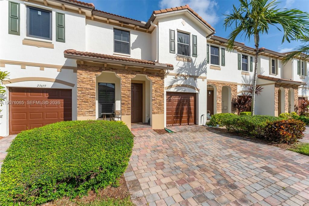 23667 SW 118th Avenue, Homestead, FL 33032