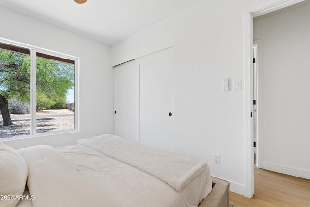 16436 N 40TH Place, Phoenix, AZ 85032