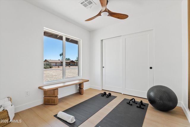 16436 N 40TH Place, Phoenix, AZ 85032