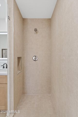 16436 N 40TH Place, Phoenix, AZ 85032