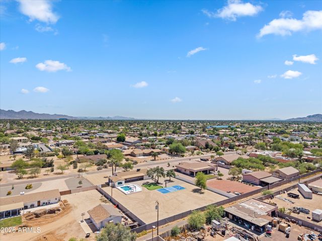 16436 N 40TH Place, Phoenix, AZ 85032