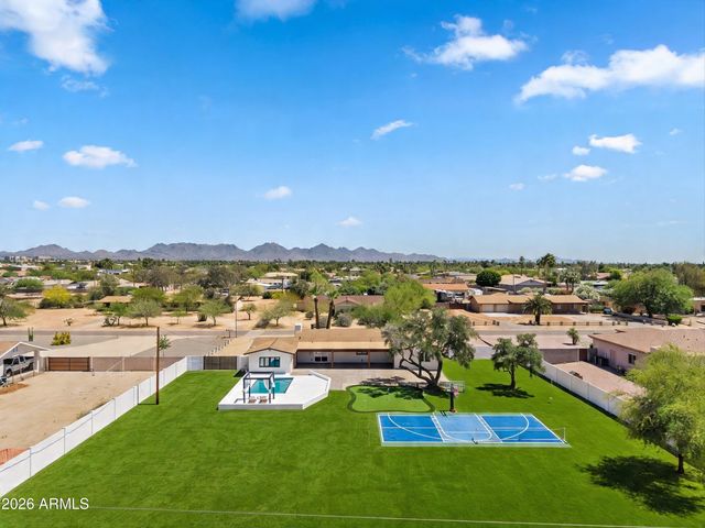 16436 N 40TH Place, Phoenix, AZ 85032