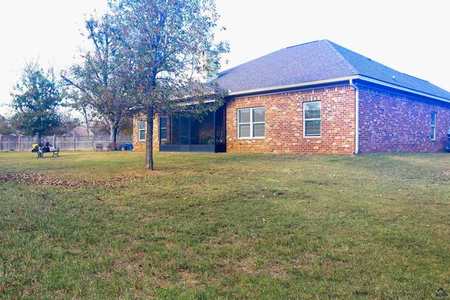 107 Weschester Trail, Kathleen, GA 31047