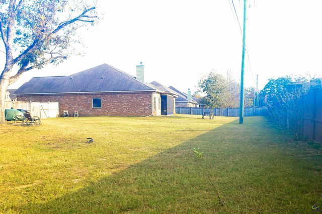 107 Weschester Trail, Kathleen, GA 31047