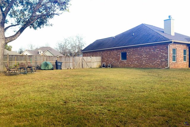 107 Weschester Trail, Kathleen, GA 31047