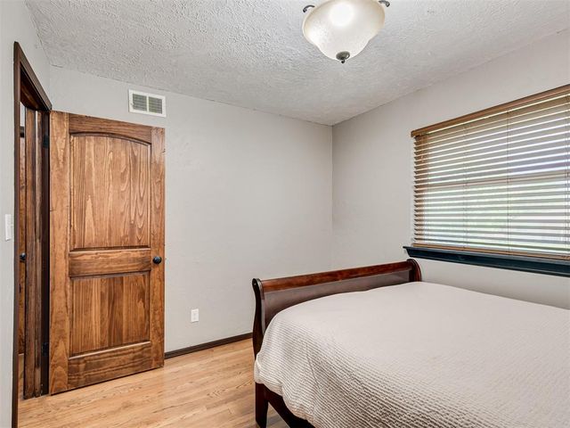 2104 Clary Drive, Midwest City, OK 73110