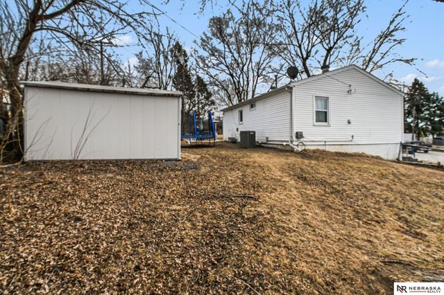 7330 Ira Court, La Vista, NE 68128