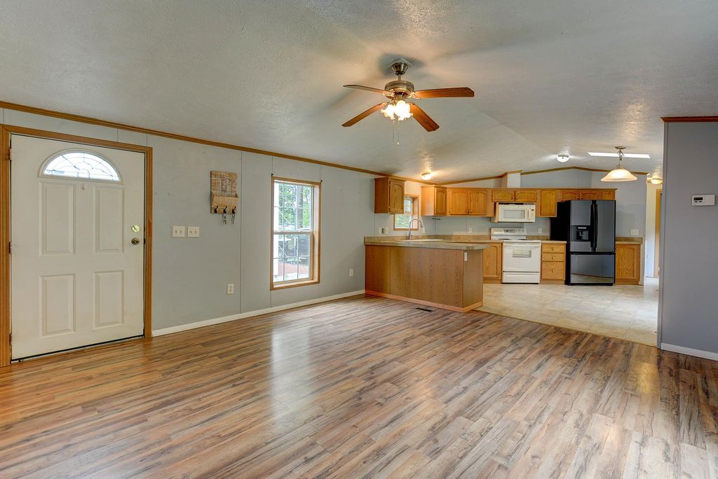 101 Odell Hill Road, Conway, NH 03813