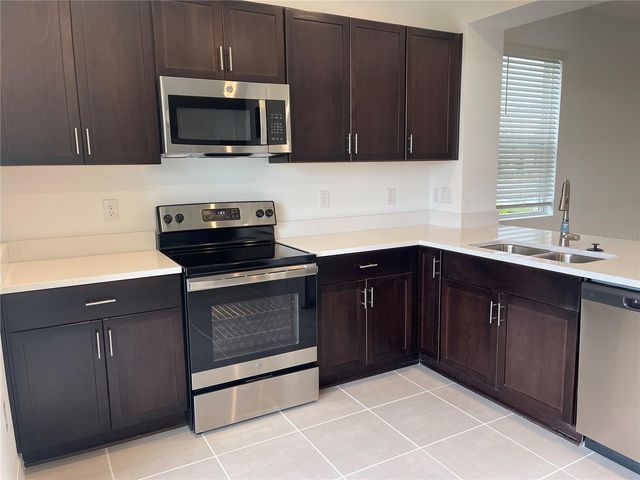 6305 FAIRMONT LANE, Palmetto, FL 34221