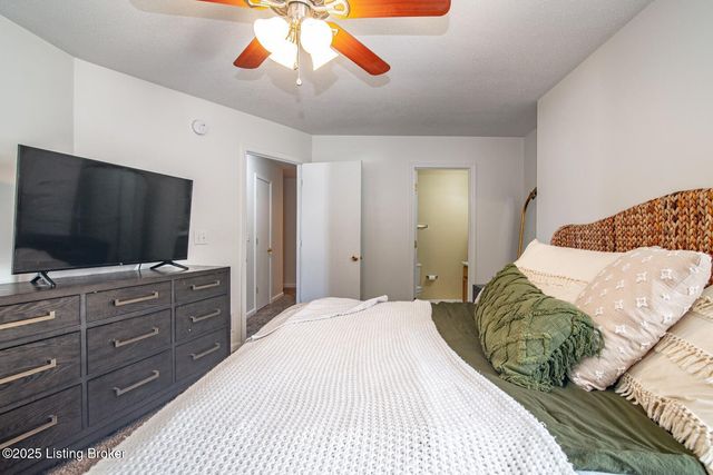 1226 Eastern St, Elizabethtown, KY 42701