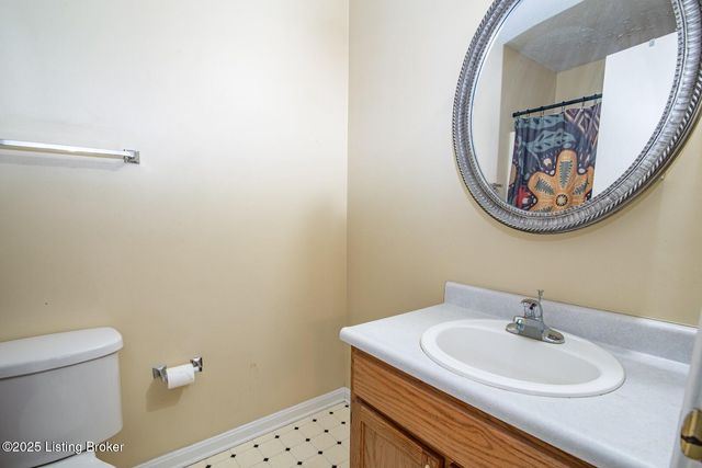 1226 Eastern St, Elizabethtown, KY 42701