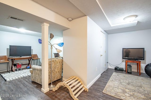 1226 Eastern St, Elizabethtown, KY 42701