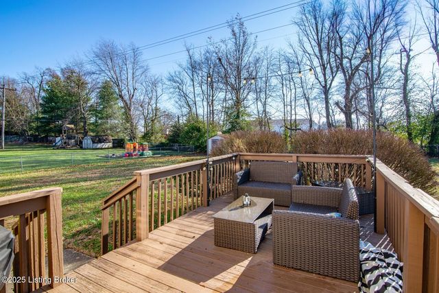 1226 Eastern St, Elizabethtown, KY 42701